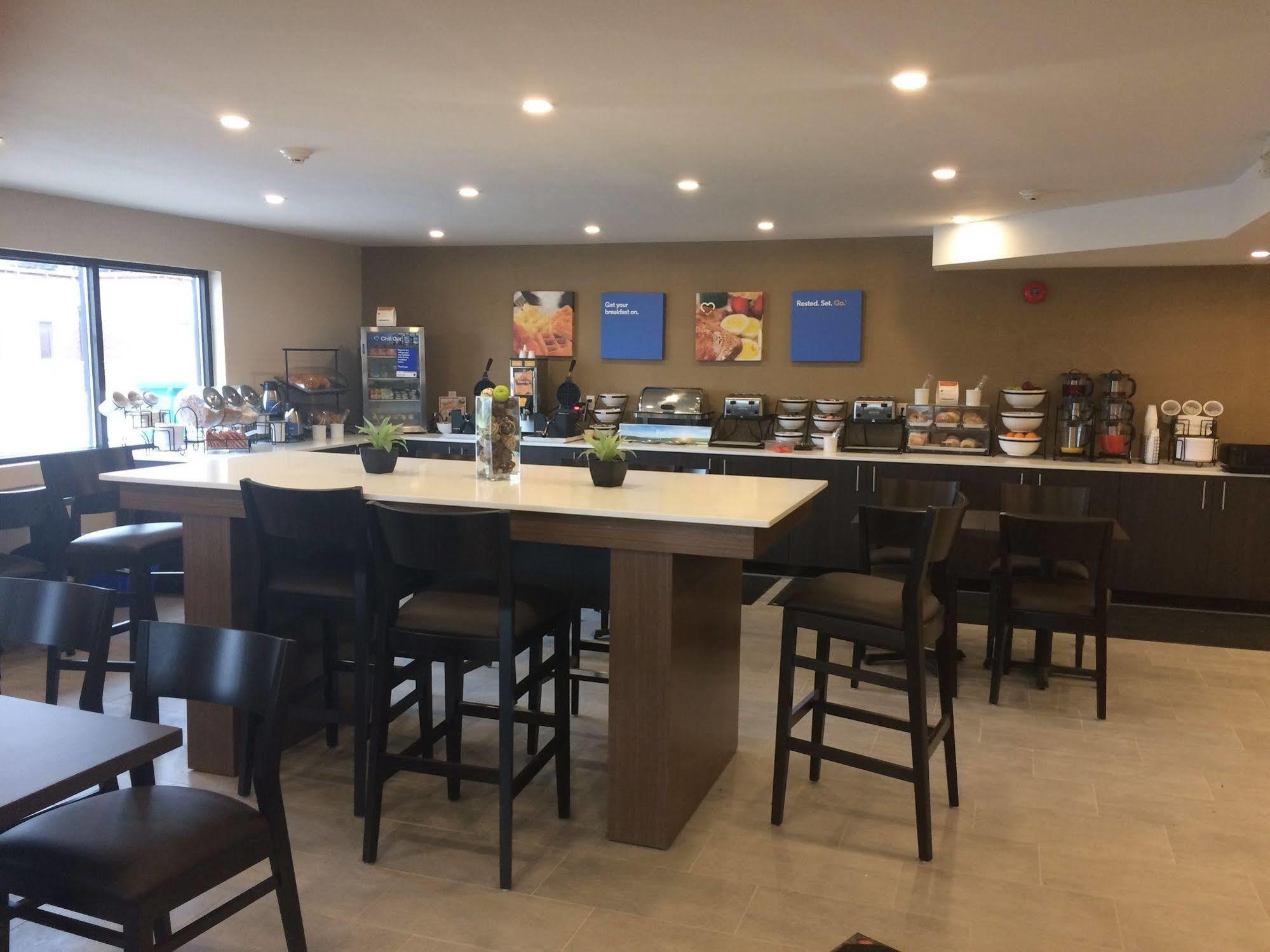 Comfort Inn Windsor Extérieur photo