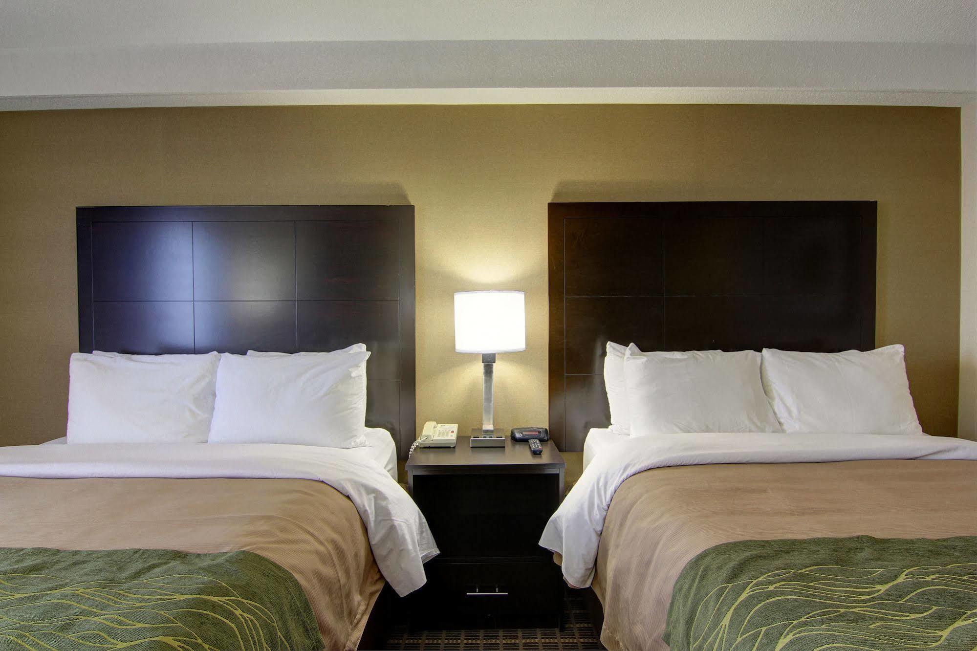 Comfort Inn Windsor Extérieur photo